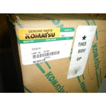 New Genuine Komatsu 1252017H1 Air FIlter Element   *NOS