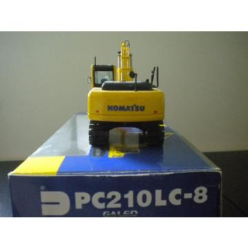 Komatsu PC210LC-8 Galeo 1:50 scale