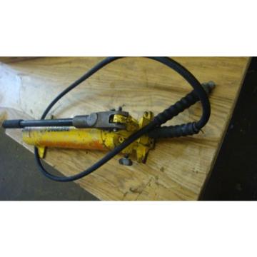 Enerpac Porta Power P-80 Hydraulic Hand Pump 10,000 PSI WORKS FINE