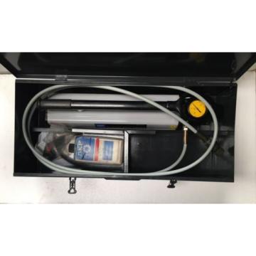 SKF Maintanance Product 728619 E Hydraulic Hand Pump 150 MPA/1500 Bar 2.4 L Tank