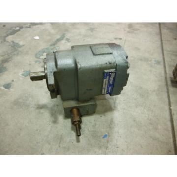 OILGEAR HYDRAULIC PUMP PVW 06 RSAY CNSN ~ USED