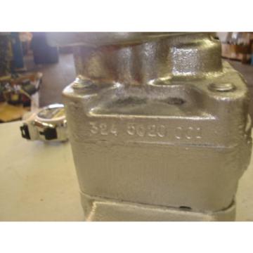 COMMERCIAL INTERTECH HYDRAULIC PUMP 324 9110 268 FREE SHIPPING