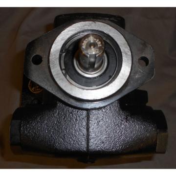 PVM-011 OILGEAR HYDRAULIC PUMP