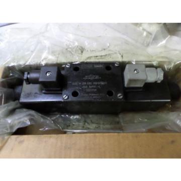 PARKER DENISON - DIRECTIONAL SOLENOID VALVE 24DC - 3 position Spring Centred