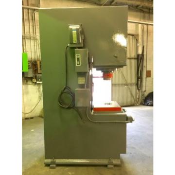 25 Ton Denison Hydraulic Press C Frame