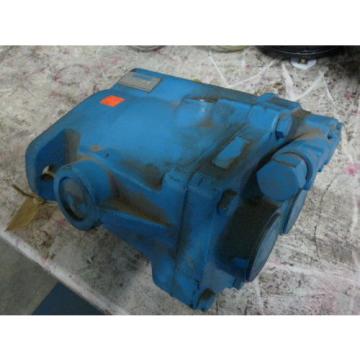 Vickers PVB20RS20C11 Hydraulic Axial Pump  USED