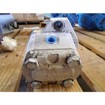 BOSCH 0510328011 HYDRAULIC PUMP (USED)