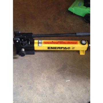 Enerpac P-2282 hydraulic pump, 40 000 PSI