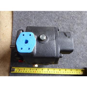 NEW ROTARY POWER NEWCASTLE HYDRAULIC PUMP C04FAPOVR00A1