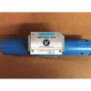 Vickers Hydraulic Directional Valve 586694 DG 4S 4W 012C 24DC 50 #1 small image