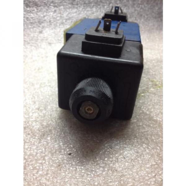 (N2-3) China Japan REXROTH R900597186 DIRECTIONAL VALVE #6 image