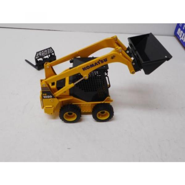 Komatsu 40070  SK1020 Skidsteer Loader  1:25 Scale NIB #4 image