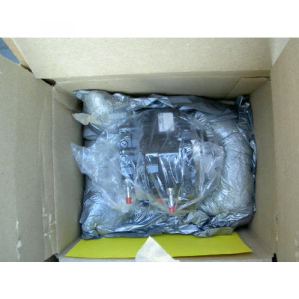 Komatsu excavator PC200-8 ,PC220-8 Diesel Fuel Injection Pump  R6754-72-1012 NEW #9 image