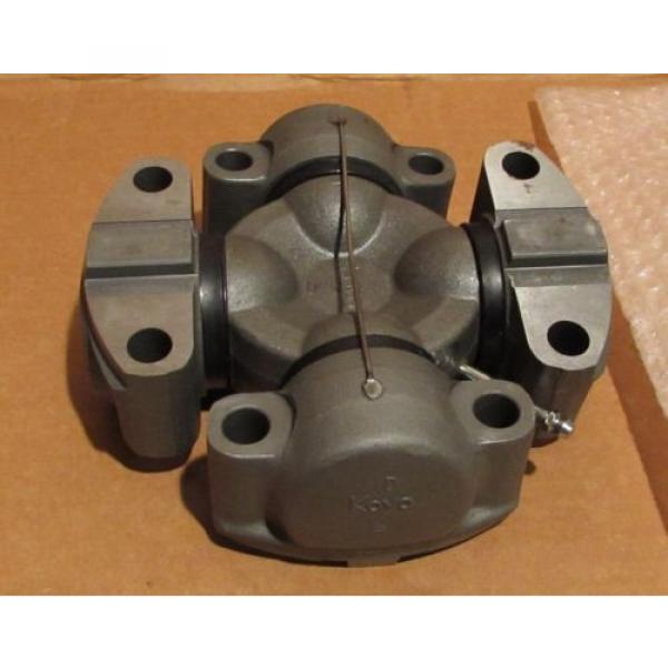 Genuine Komatsu Spider U-Joint 17A-20-11211 #2 image