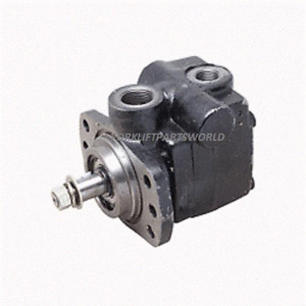 KOMATSU FORKLIFT MODEL FG20T-7 HYDRAULIC STEERING PUMP PARTS 16110 #1 image