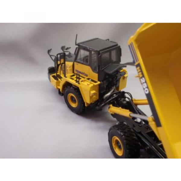 New! Komatsu dump truck HM250 1/50 DieCast Universal Hobbies  f/s from Japan #2 image