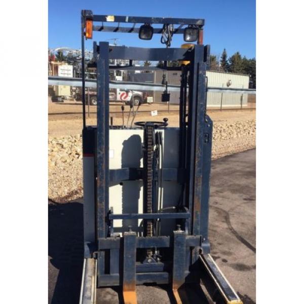 1998 Komatsu 3000lb Electric Reach Mast Forklift #5 image