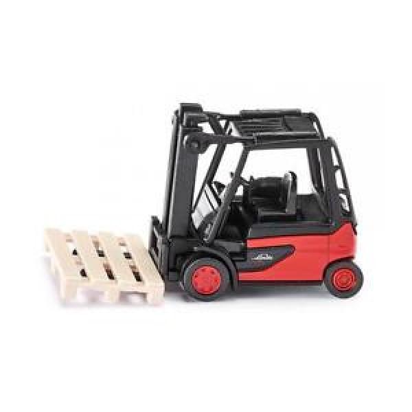 SIKU 1311 LINDE FORKLIFT - **HOT WHEELS SIZE** #1 image