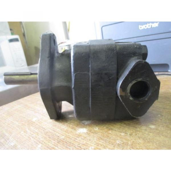 VICKERS VANE PUMP V20 1P13P 1A 11 #7 image