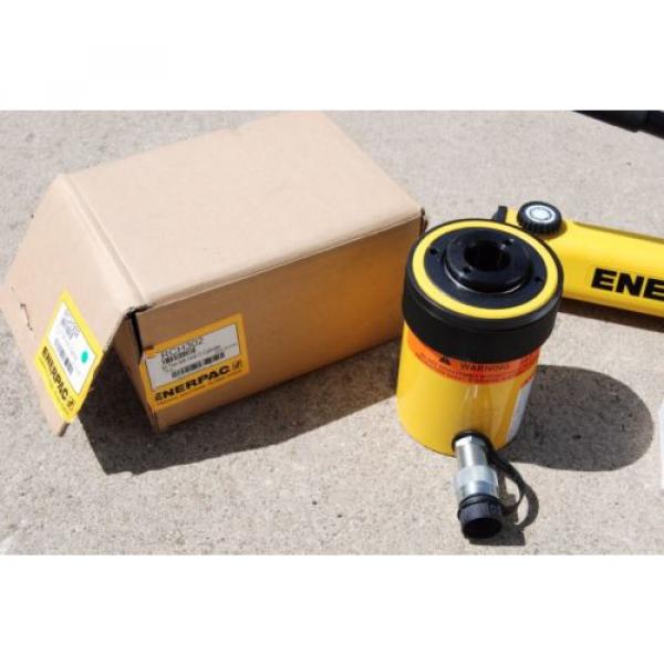 ENERPAC P-392 HYDRAULIC PUMP RCH-302 CYLINDER HC7206 HOSE GA3 BLOCK &amp; GAUGE NEW #7 image