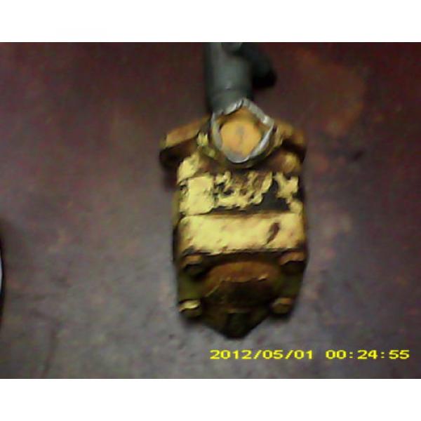 Vicker#039;s Vane Hydraulic Pump  for Ford 3400 #5 image
