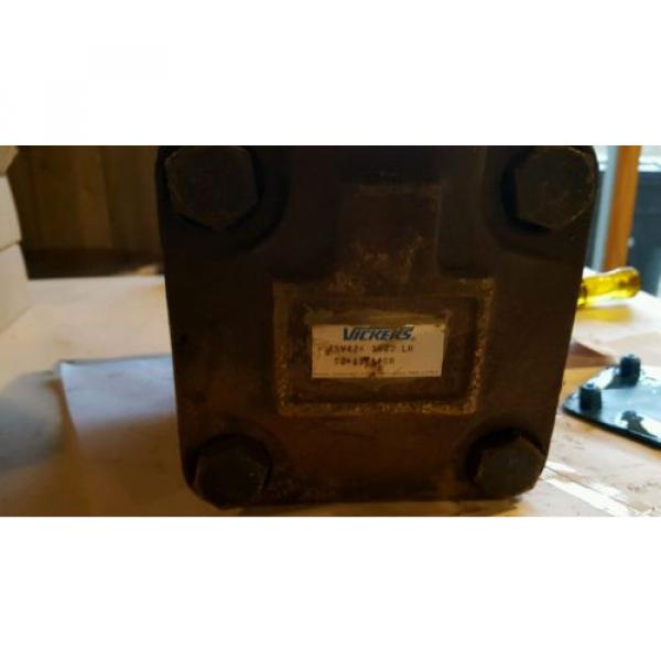 VICKERS VANE PUMP 45V 42A 1A22 LH 02-137140R #3 image