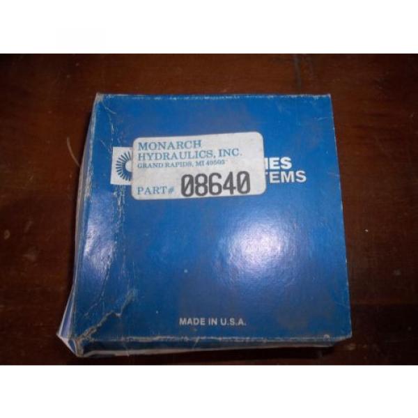 New Monarch Hydraulics Inc. Hydraulic Pump Part # 08640, 2045640, CP30MM #2 image