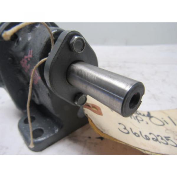 Brown &amp; Sharpe No. 1 Hydraulic Rotary Gear Pump 1.1 GPM at 200PSI 9/16&#034; Shaft #7 image