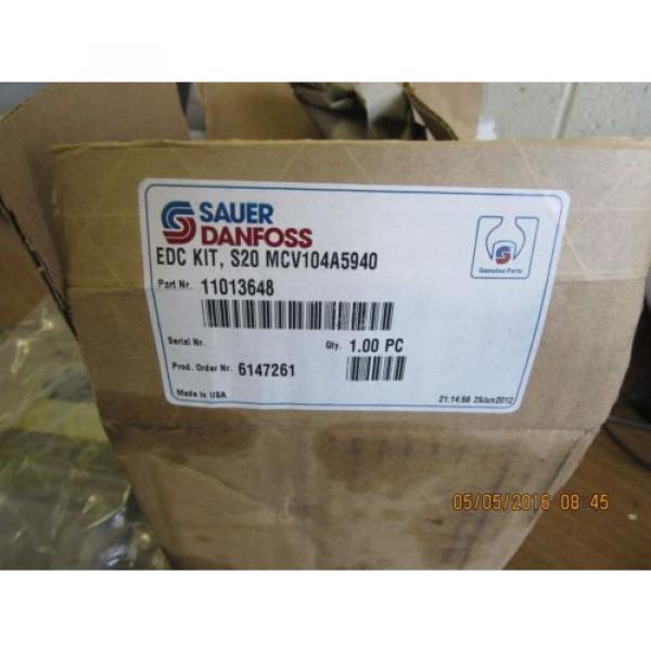 NEW SAUER DANFOSS HYDRAULIC MANIFOLD KIT MCV104A5940 #2 image