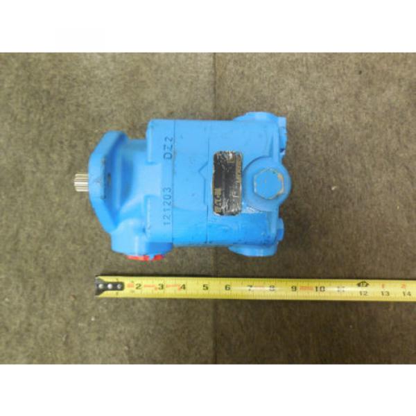 Origin VICKERS POWER STEERING PUMP # 8164882 VOLVO TRUCKS #1 image