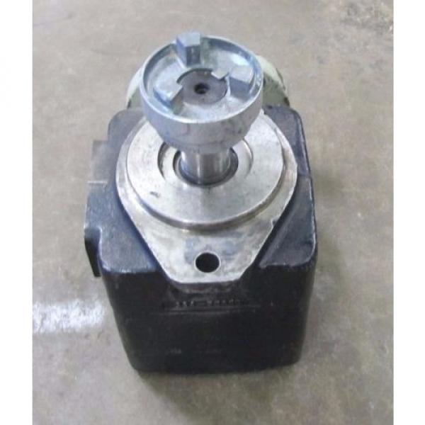 DANISON T6E 066 1R02 B5 T6E0661R02B5 SINGLE VANE HYDRAULIC PUMP #4 image