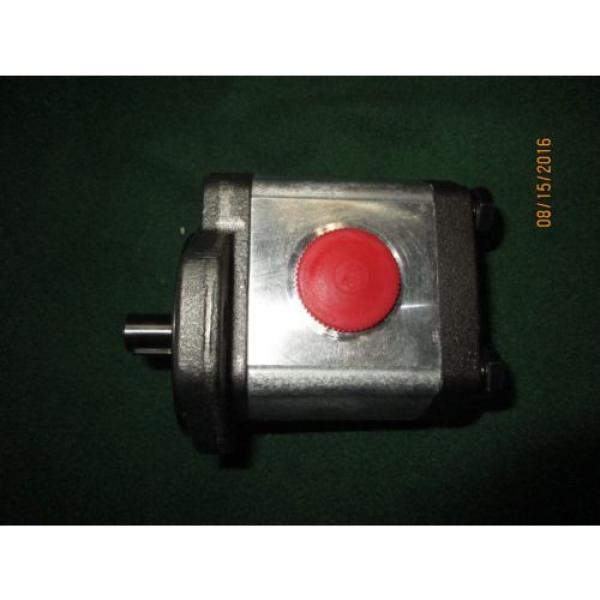 NEW 2G HONOR HYDRAULIC GEAR PUMP 2GG1U16R 98 CID, 3500 PSI,CW, 5/8 KEYED SHAFT #3 image