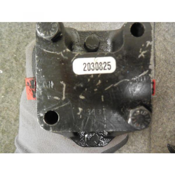 NEW CAT GEAR PUMP # 2030825 DELTA #3 image