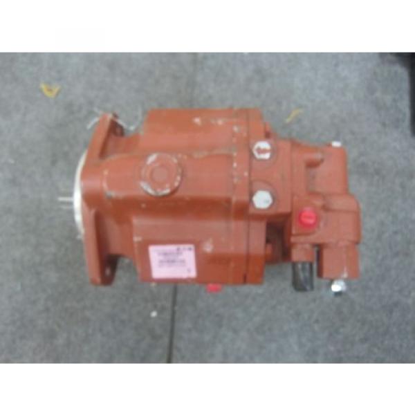 Origin EATON HYDROSTATIC PISTON PUMP 70422-REK #1 image