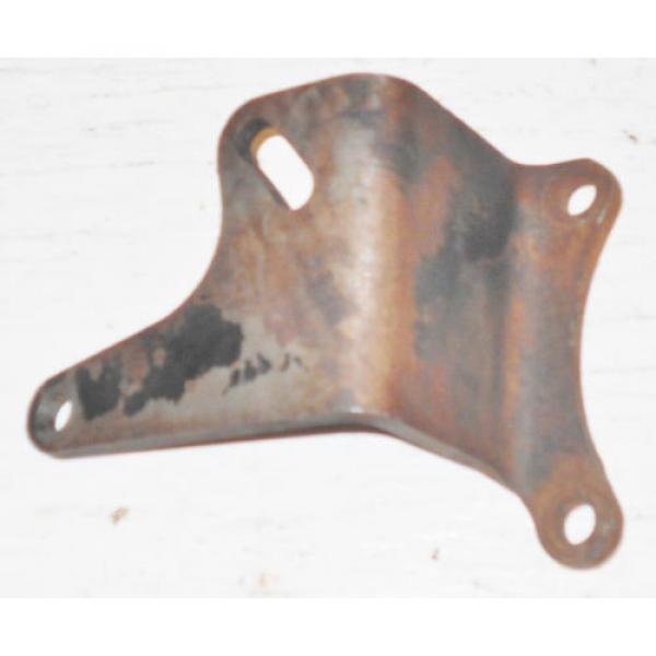 1963 1964 1965 Galaxie Mustang Fairlane Comet 260 289 V8 EATON P/S PUMP BRACKET #2 image