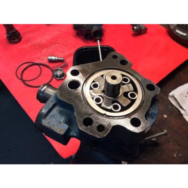 Ford 6000 Commander Tractor Power Steering Pump EATON REFURBISHED #12 image