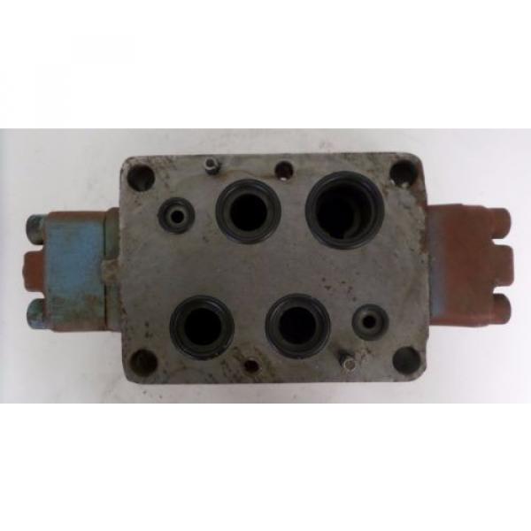 Parker Denison Hydraulics 036-24227 Directional Control Valve #5 image