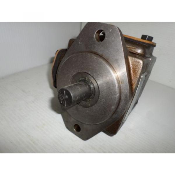 Origin DENISON HYDRAULICS T6C 005 3R02 B1 N0P HYDRAULIC PUMP #3 image