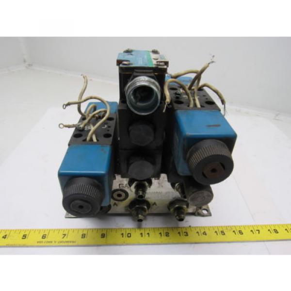 Vickers DG4V-3S-2A-M-FW-B5-60 110V Hydraulic Solenoid Valve W/Aluminum Manifold #1 image