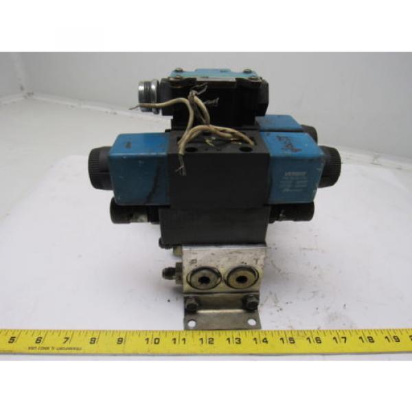 Vickers DG4V-3S-2A-M-FW-B5-60 110V Hydraulic Solenoid Valve W/Aluminum Manifold #4 image