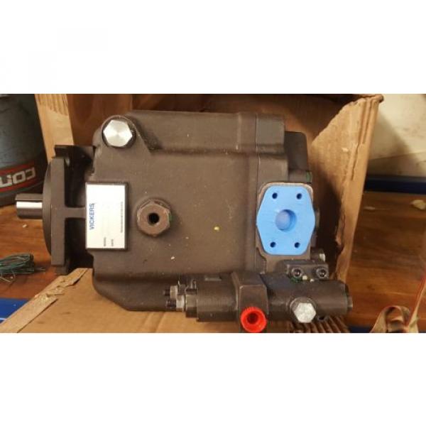 Rebuilt Vickers variable hydraulic piston pump #3 image