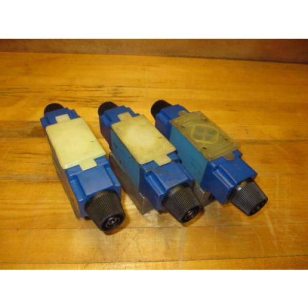 Vickers DG4V-3-2C-M-WL-B-40 Hydraulic Valve 5000PSI w/ 633741 115/120 vac Coils #7 image