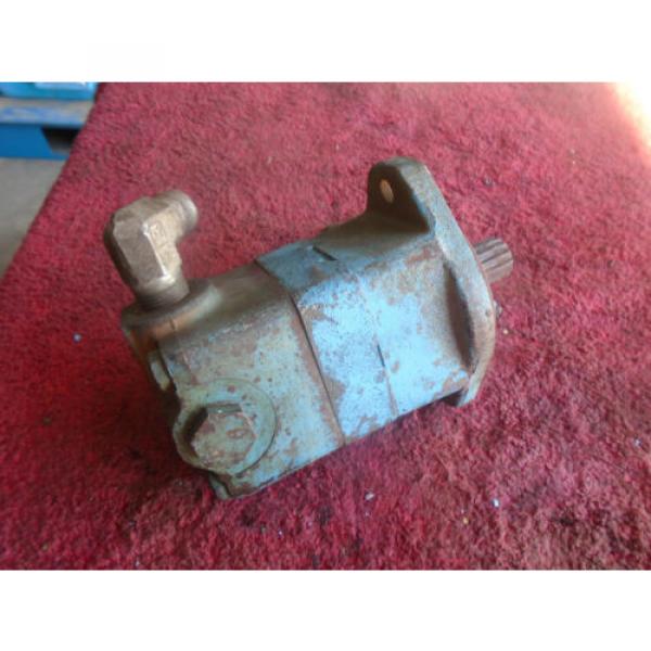 Vickers Hydraulic Pump - Model# V10F1P6B - 12B5K20L turns well #3 image