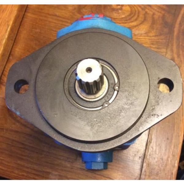 Vickers Eaton Hydraulic Power Steering Pump Thomas Bus Mack V10nf1s6t38d5020091 #7 image