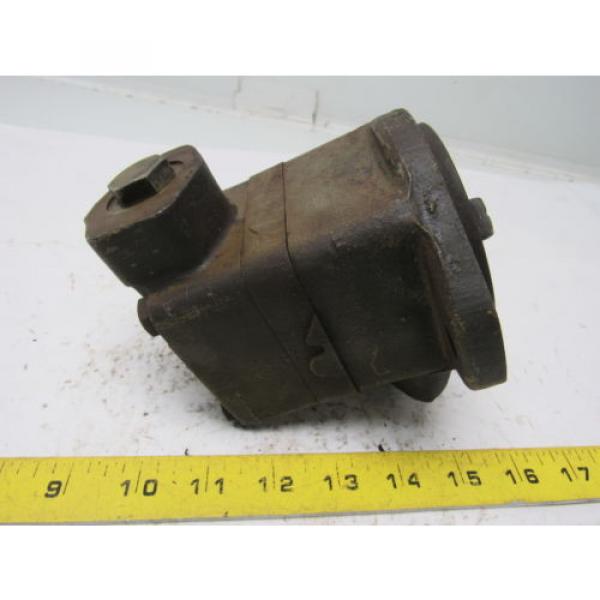 Vickers V101P2S0A20 Single Vane Hydraulic Pump 1#034; Inlet 1/2#034; Outlet #3 image