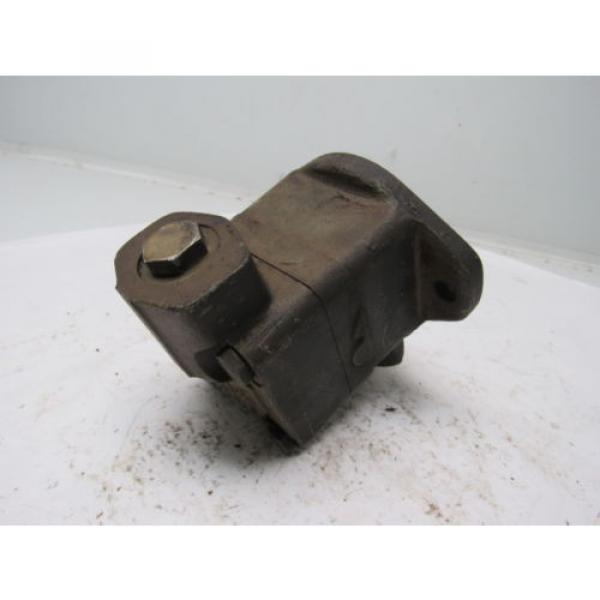 Vickers V101P2S0A20 Single Vane Hydraulic Pump 1#034; Inlet 1/2#034; Outlet #5 image