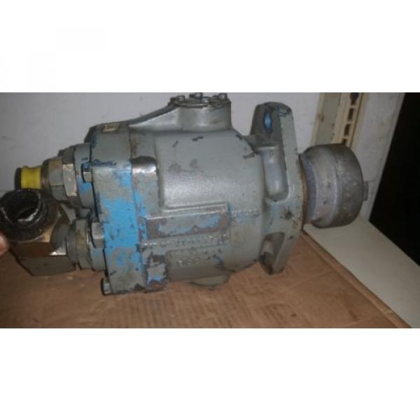 Vickers PVQ 20 B2R SE1S 20 CM7 11 Hydraulic Industrial Piston Pump #7 image