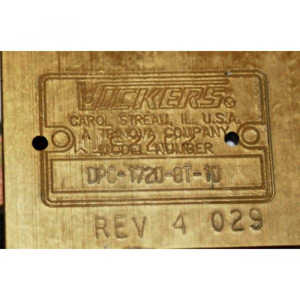 VICKERS  DPC-1720-8T-10  HYDRAULIC CHECK VALVE NOS #4 image