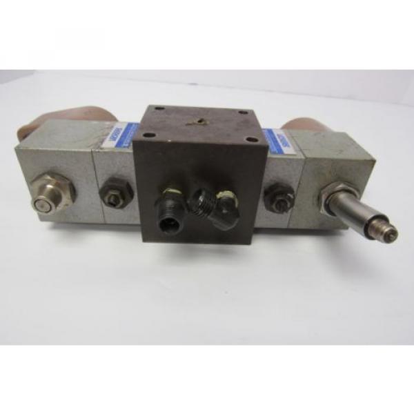 VICKERS FNM-3A-30-JA HYDRAULIC VALVE #3 image