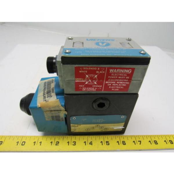 Vickers 880027  PA5DG4S4-LW-012A-B-60 Hydraulic Control Valve #1 image